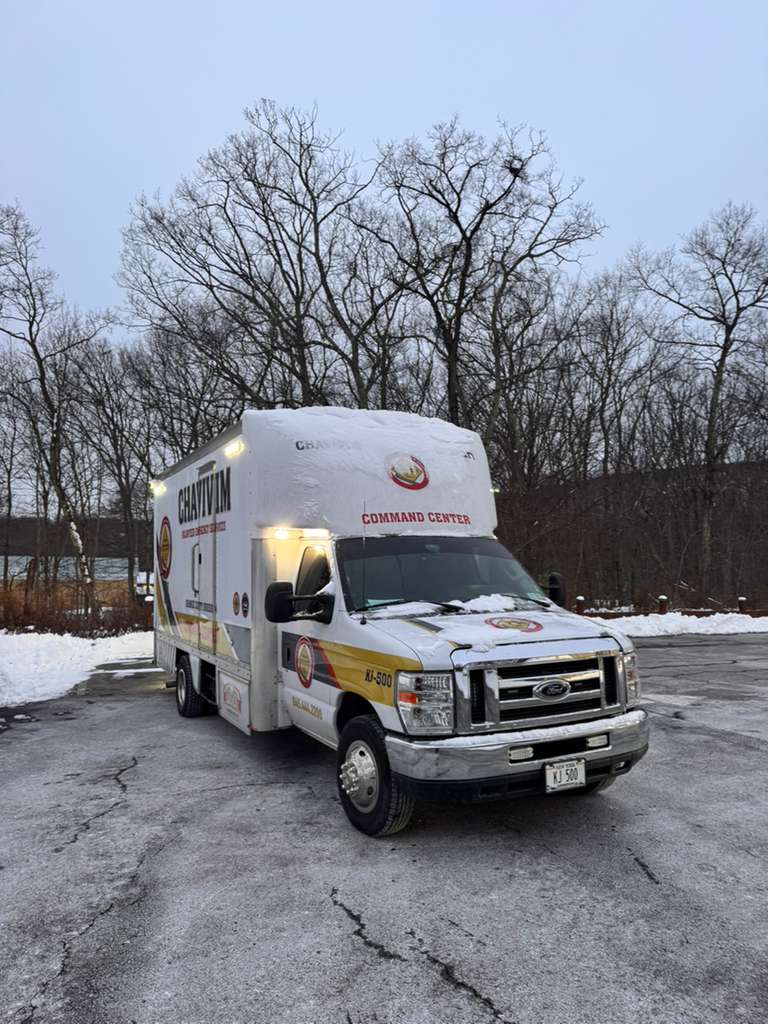 KJ-500 SAR Command Center vehicle staged at a search exercise
